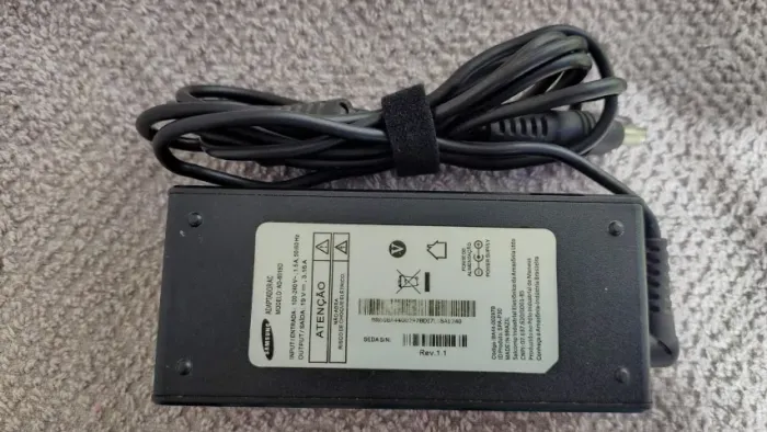 Fonte Externa 19v Notebook Samsung Ativ Book Np270e5j