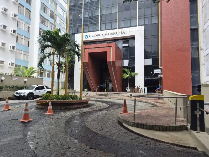 Apart a venda, mobiliado 34m2 no Corredor da Vitória - Salvador - BA
