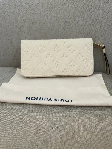 CARTEIRA LOUIS VUITTON ZIPPY