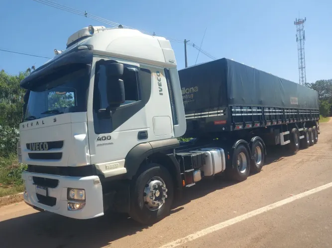 Iveco stralis 400 , carreta truckvan 4 eixo