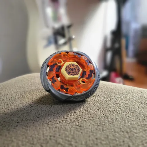 Beyblade - Burn Fireblaze/Phoenix Takara Tomy
