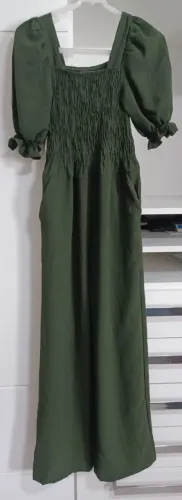 URGENTE - Macacão longo verde militar