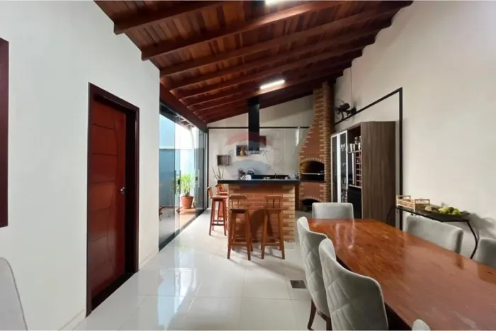 "Casa dos Sonhos: Modernidade e Conforto em SP!"