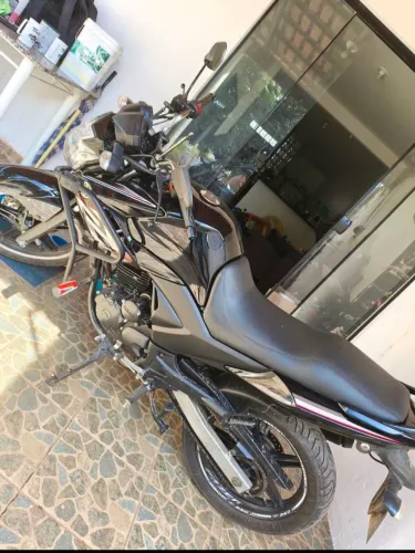 Fazer 2011 250cc nova impecável