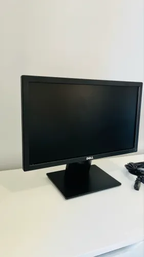 Monitor Dell E1916Hf 18,5? LED em excelente estado.