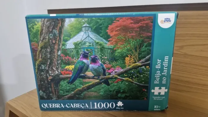 Quebra-Cabeça Beija-flor no Jardim (1000 Peças)