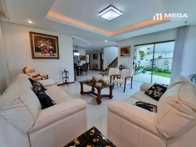 Casa com 3 dormitórios à venda, 337 m² por R$ 1.490.000,00 - Interlagos - Vila Velha/ES