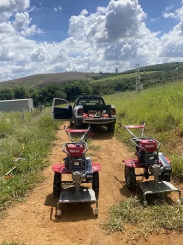 Motocultivador (Tratoritos)para roçagem 7,5hp Branco