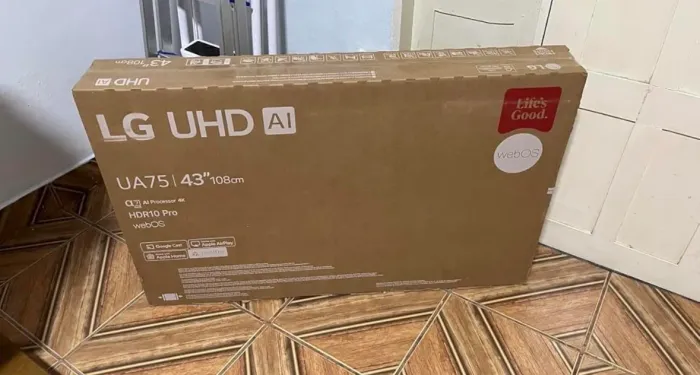 Smart TV 43" LG 4K Ultra HD 43UA7500PSA webOS 25 AI Processor 4K Gen8 com Alexa 3 HDMI