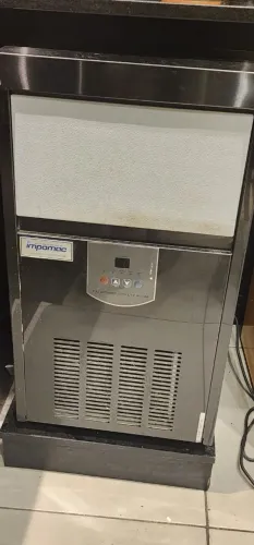 Máquina de Gelo Impomac TH50