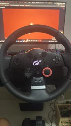 VOLANTE DRIVING FORCE GT 100%?