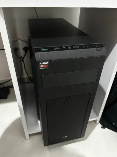 PC completo SSD 240gb, 8gb, monitor 20 pol