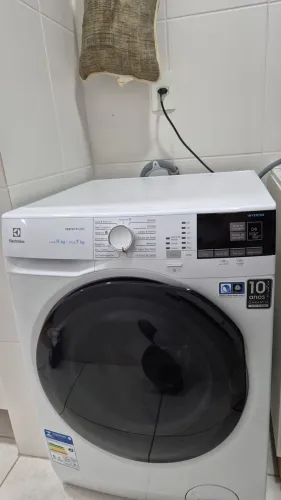 Lava e Seca Electrolux 11kg Perfect Care LSP11 - 127V