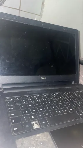 Notebook Dell Inspiron + carregador | Não liga | Para peças ou reparo