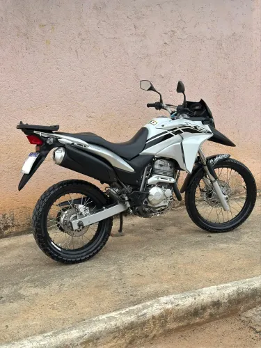 Vendo XRE 300 2014 flex