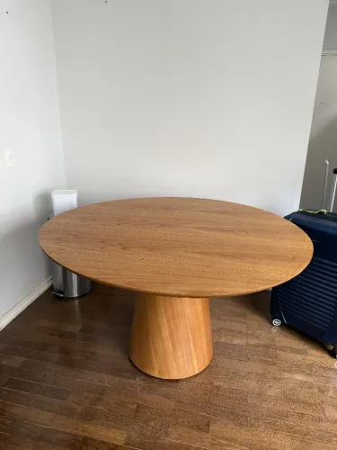 Mesa de jantar madeira 6x lugares (cadeiras NÃO inclusas)