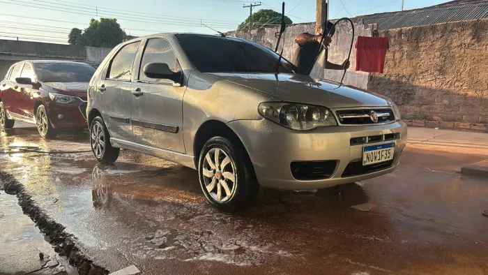 Fiat Palio 1.0 Economy Fire Flex 8V 4P 2012
