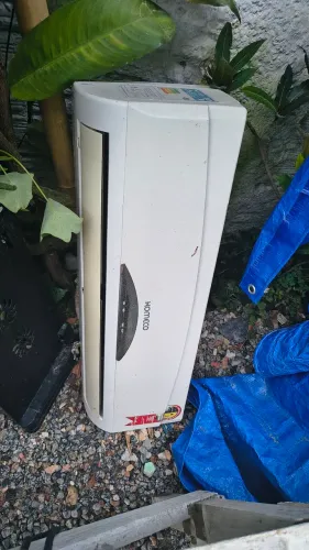 Vendo ar condicionado (não está ligando) ler obs