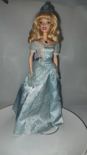 Boneca barbie Cinderela 