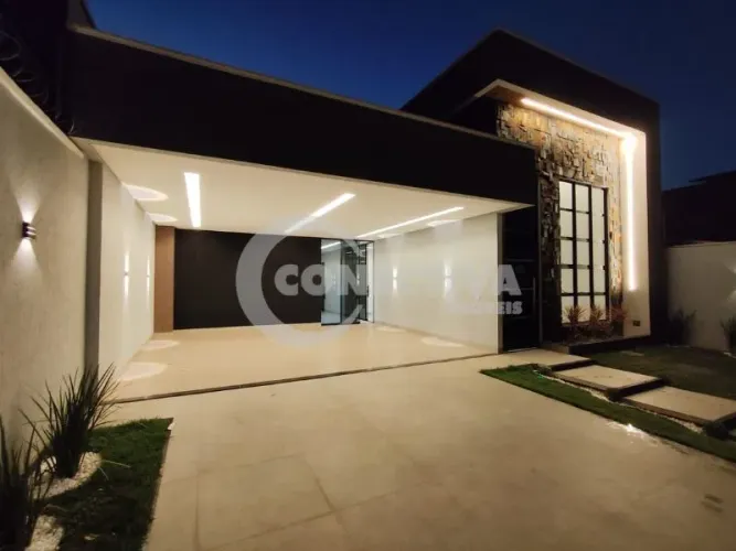 Casa Nova com 3 Quartos e Piscina Aquecida - Vila Santa Rita, Goiânia