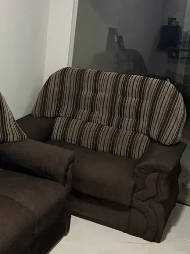 SOFÁ DOIS LUGARES