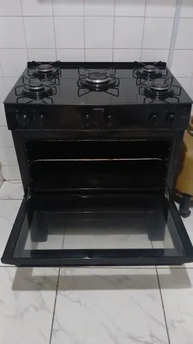 Fogão de 5 bocas 