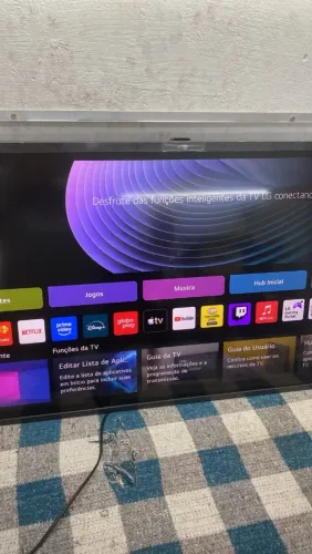 Tv  50 polegadas Philips Android em perfeito estado . *