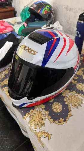 Capacete Axxis Hibrid Tamanho 58 com Viseira Nova