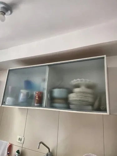 Armário aéreo de cozinha branco 1,20 x 0,50 x 0,30 m, MDF e portas de vidro