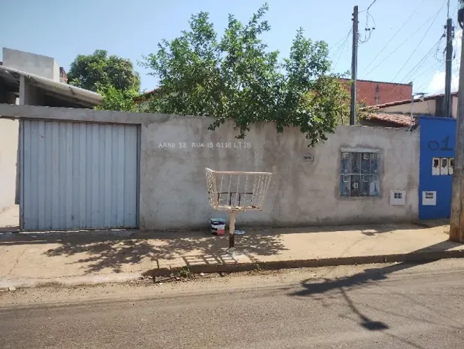 Kitnet na 305 norte Arno 32 rua 19 QI 18 LT 18 em Palmas To