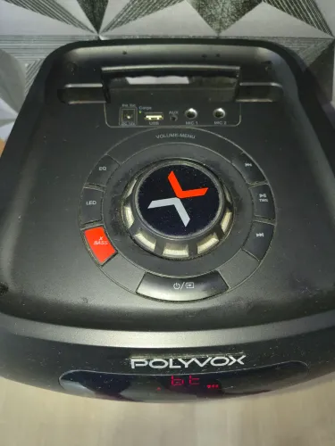 Caixa de som polyvox XT 660t