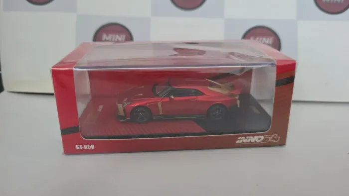 Inno64 Nissan Skyline GT-R R50 Italdesign (Não é Hotwheels)