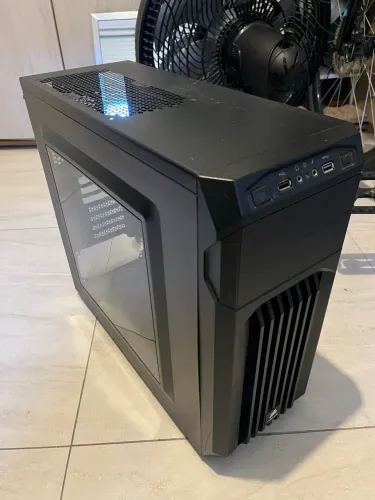 Gabinete Corsair Carbide Series SPEC-03