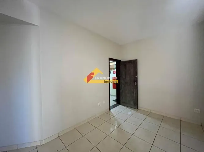 Apartamento para aluguel, 3 quartos, 1 suíte, 1 vaga, Ipiranga - Divinópolis/MG
