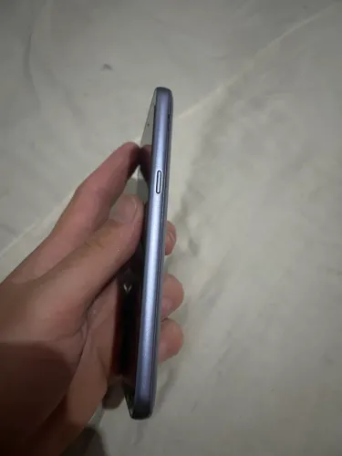 CELULAR - J2 CORE