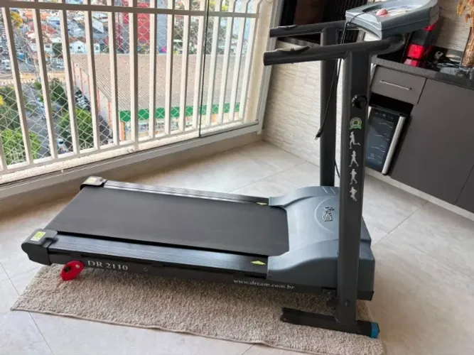 Esteira Ergométrica Dream Fitness DR 2110 - Semi-Nova (Ideal para Residência)