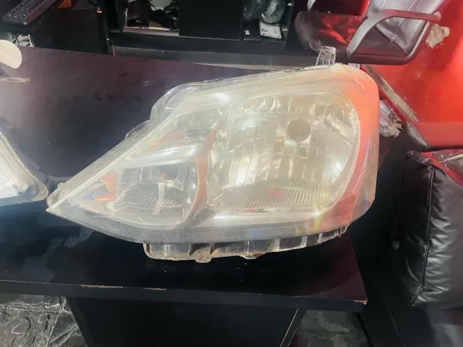 Farol Etios Arteb