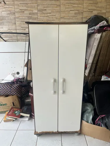 Guarda Roupa