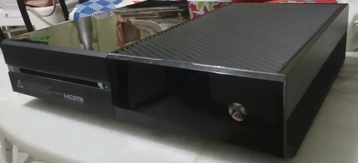 Xbox one fat (usado e sem controle)