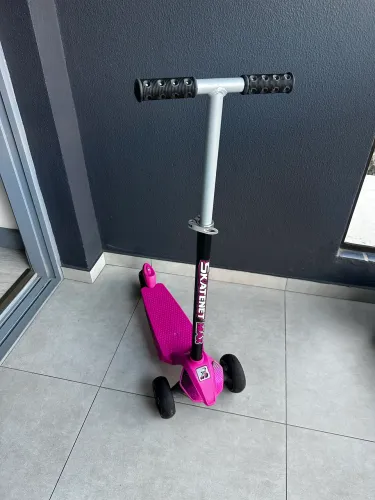 Patinete skatenet Max Bandeirantes 