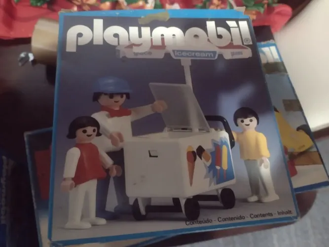Playmobil sorveteiro completo