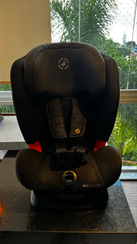 Cadeirinha de Bebê Evolutiva Maxi Cosi (Grupos 1 a 3)
