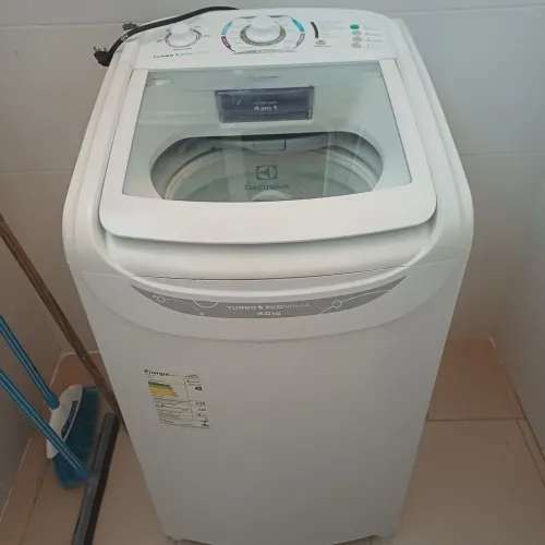 Lavadora de roupas 8kg - Electrolux