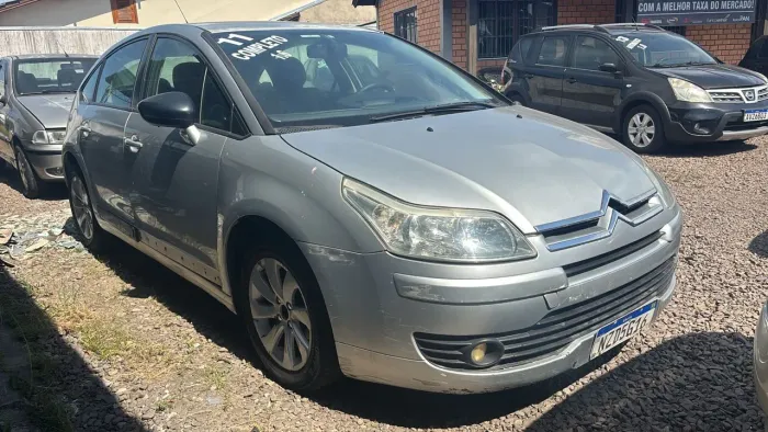 Citroen C4 GLX 1.6 Flex 16V 5P Mec. 2011