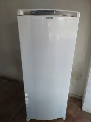 Geladeira Cônsul frost free volts 220