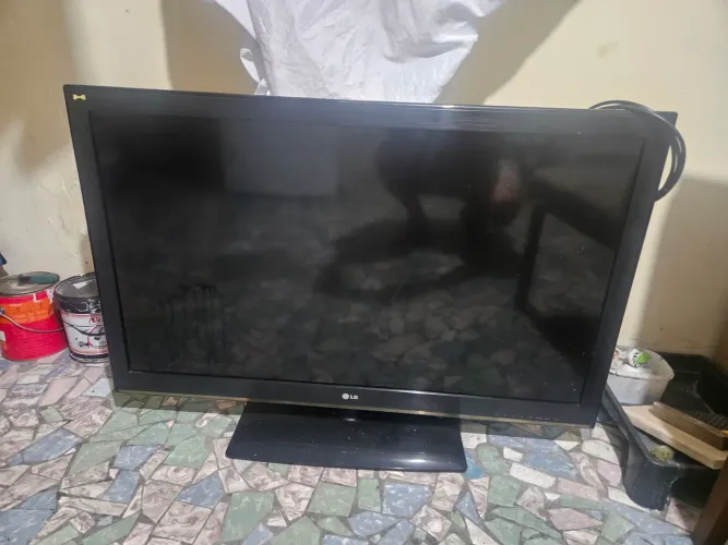 Tv lg 42 "