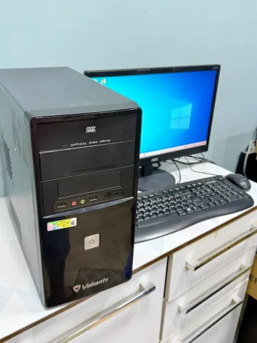 Desktop Completo Intel 4GB HD 500GB + Monitor 19" AOC