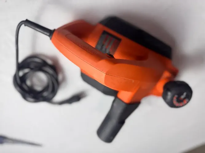 Plainadeira Elétrica Black+Decker - Potente e em ótimo estado