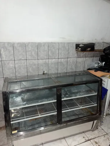 Balcão expositor refrigerado