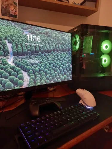 SETUP GAMER COMPLETO Ryzen 7 5700X + 16GB + 144Hz + SSD 1TB + PERIFÉRICOS